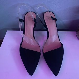 International Concept Pointed Heels